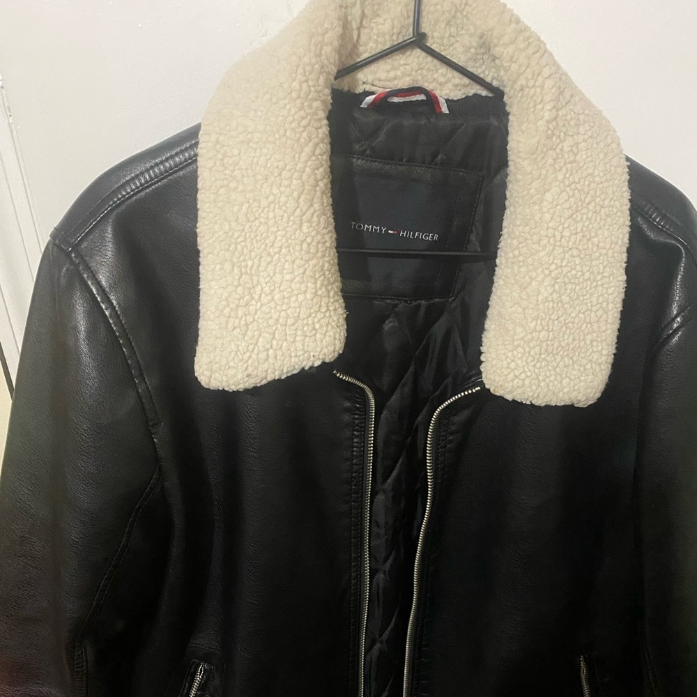 Tommy Hilfiger Men’s Classic Faux Leather Jacket with Removable Sherpa